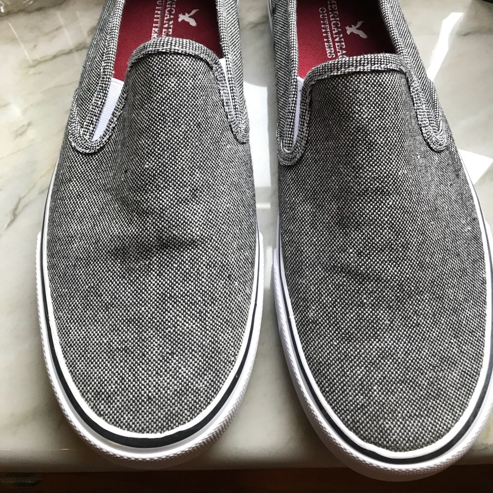 American Eagle Gray Slip-On Canvas Shoes